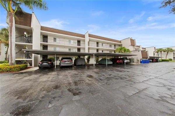 $239,999 | 25808 Cockleshell Drive, Unit 114, Bonita Springs, FL 34135