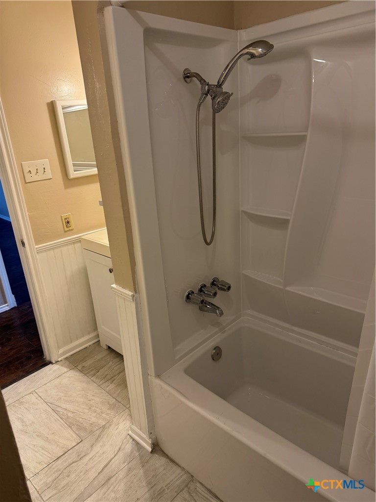 510 North Bauer Street Seguin, TX 78155 - Photo 12 of 13