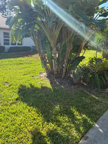 a view of a tennis court