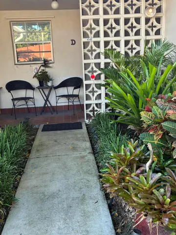 a view of outdoor space