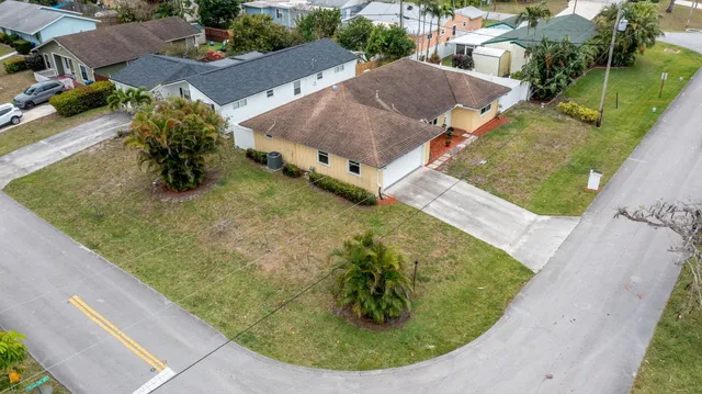 $5,900 | 6130 Francis Street, Jupiter, FL 33458