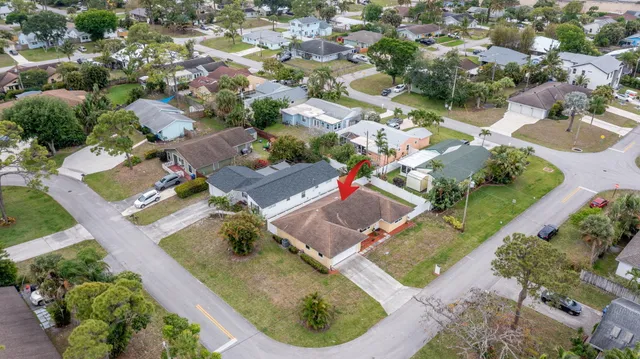 $5,900 | 6130 Francis Street, Jupiter, FL 33458