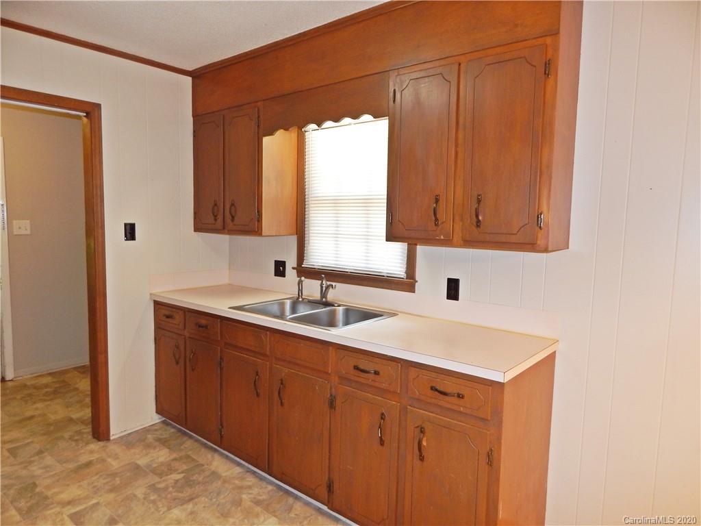 857 Cherry Road Rock Hill, SC 29732 - Photo 8 of 20 Gallery Image 8