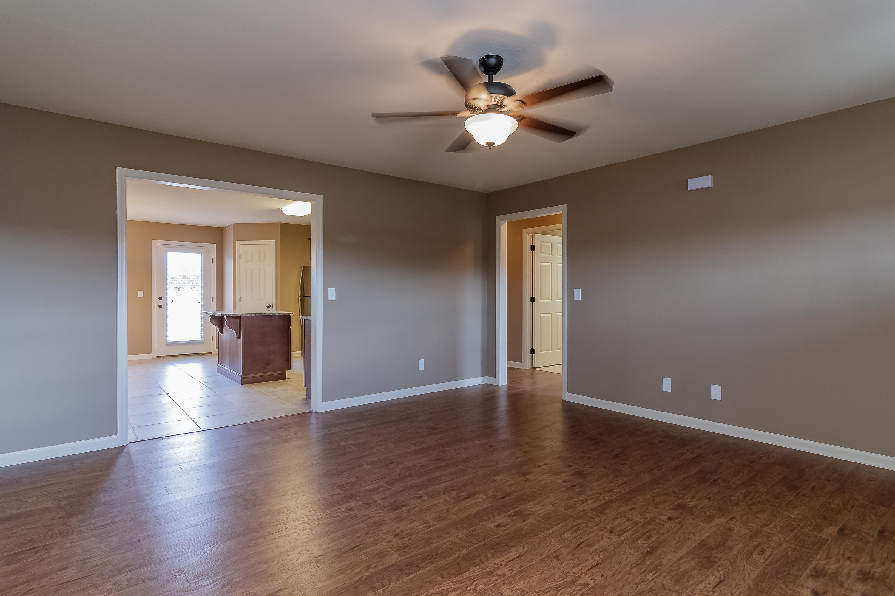 179 Quail Road LaFayette, GA 30728 - Photo 6 of 30 Living Room
