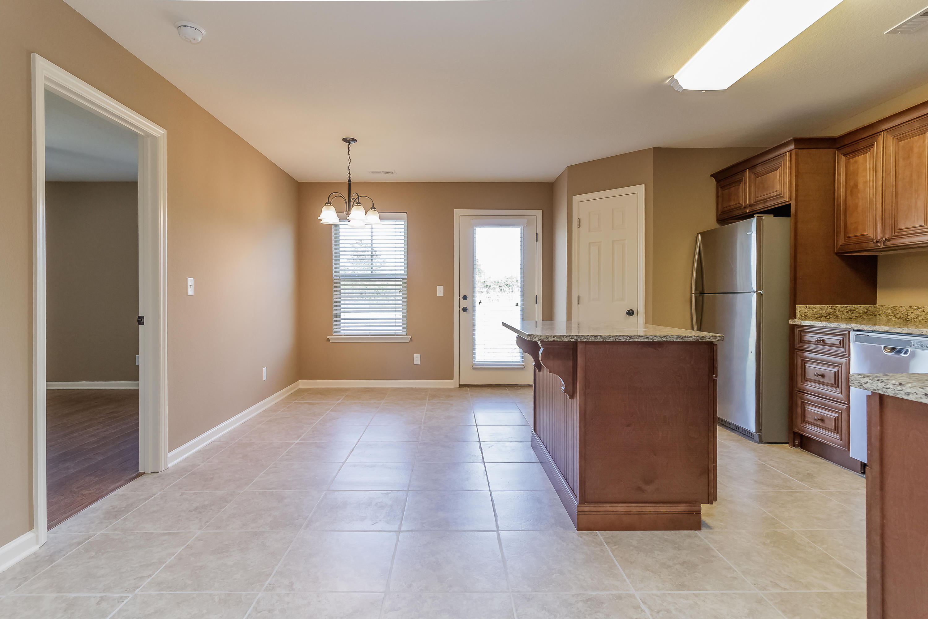 179 Quail Road LaFayette, GA 30728 - Photo 7 of 30 Kitchen Dining