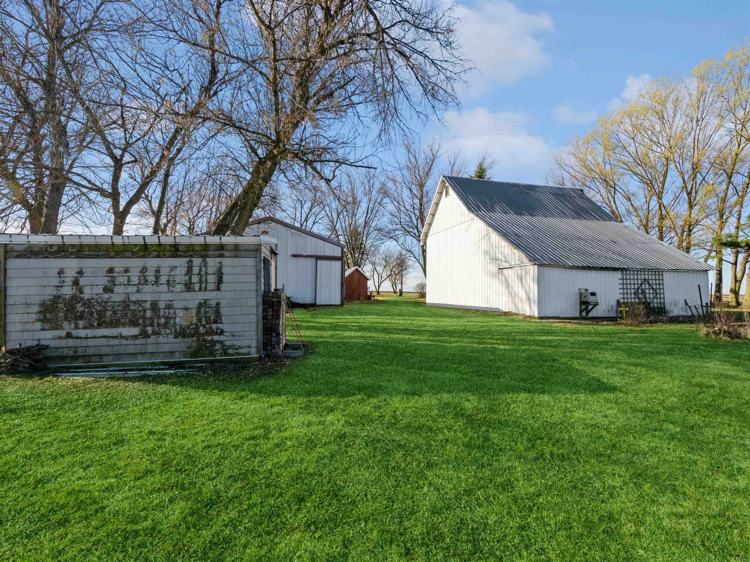 10926 Hill Road Garden Prairie, IL 61038 - Photo 39 of 53 a view of a house with a yard