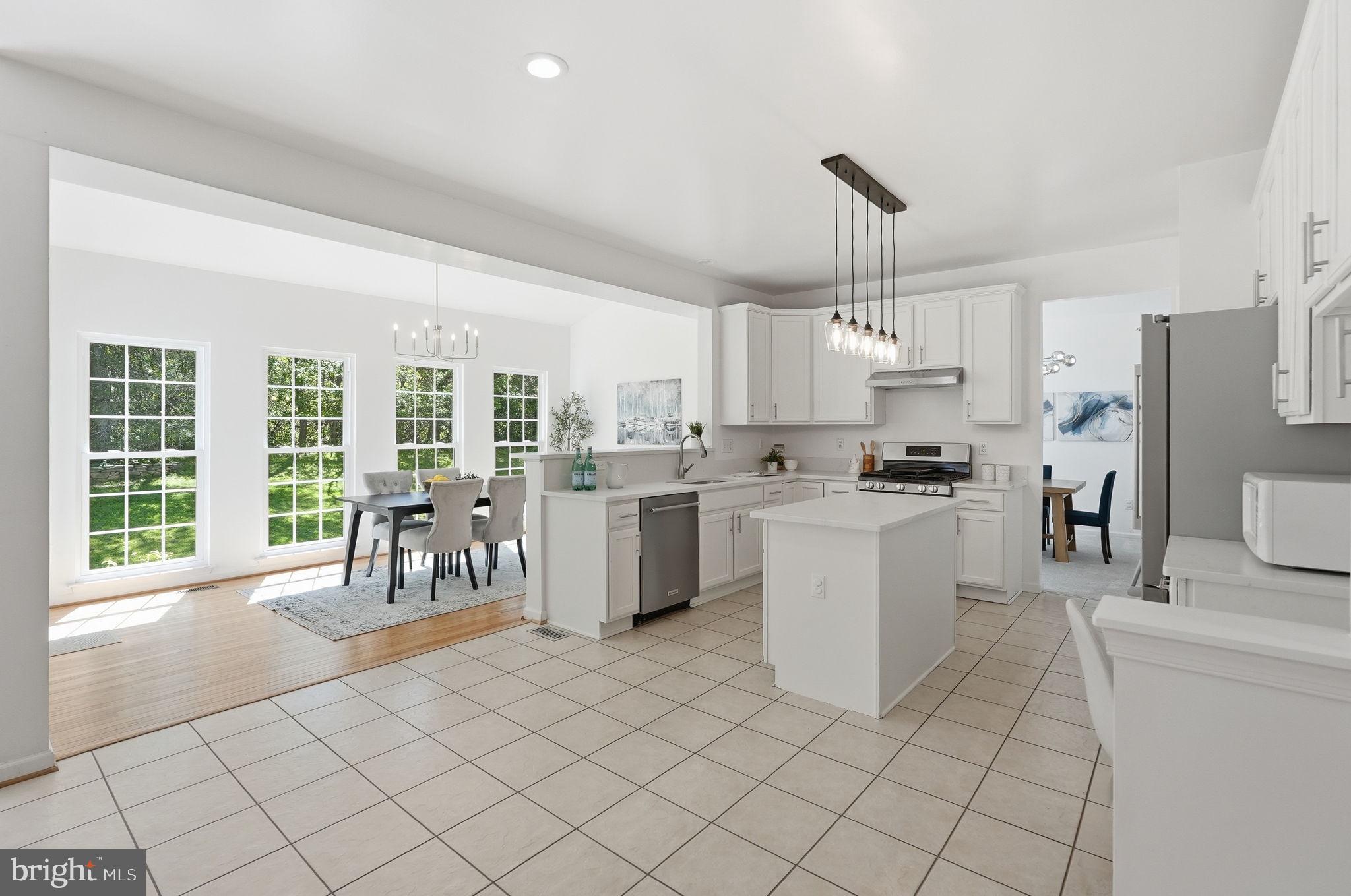 4714 Brightwood Road Olney, MD 20832 - Photo 11 of 41 Breakfast Room Bump Out