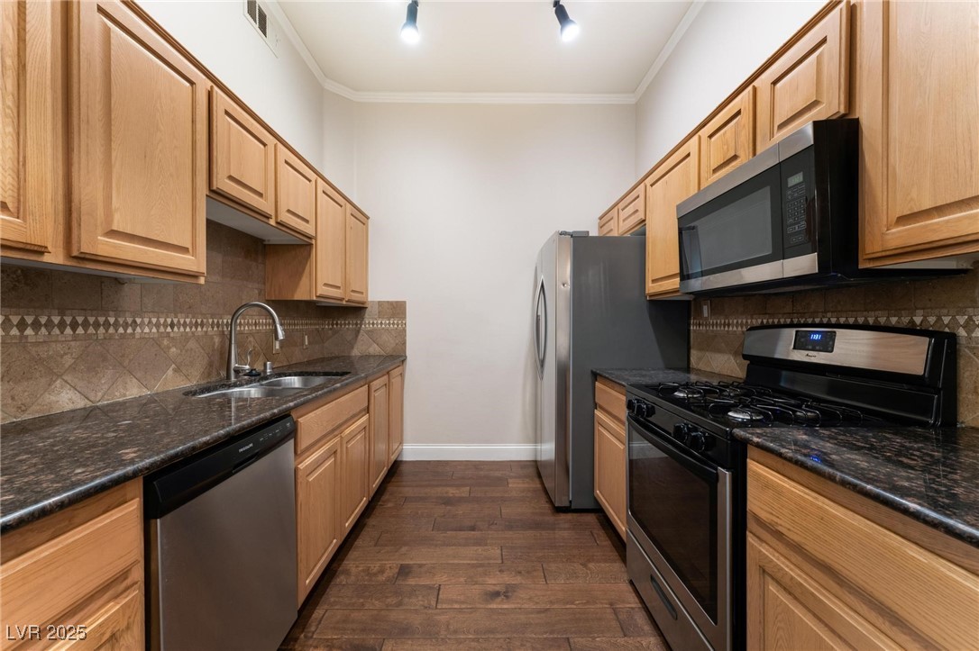 8805 Jeffreys Street, Unit 2005 Las Vegas, NV 89123 - Photo 11 of 34