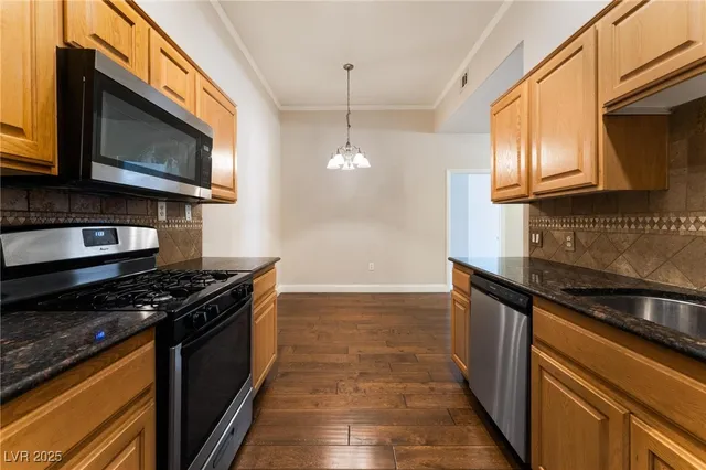 $1,680 | 8805 Jeffreys Street, Unit 2005, Las Vegas, NV 89123