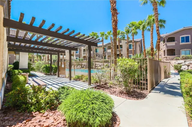 $1,680 | 8805 Jeffreys Street, Unit 2005, Las Vegas, NV 89123