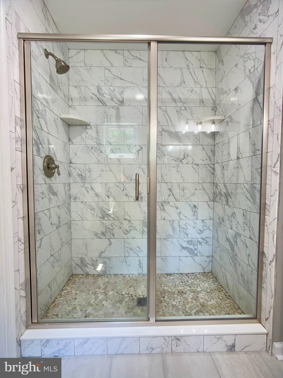 15720 Auburn Road Culpeper, VA 22701 - Photo 28 of 39 Gorgeous shower!