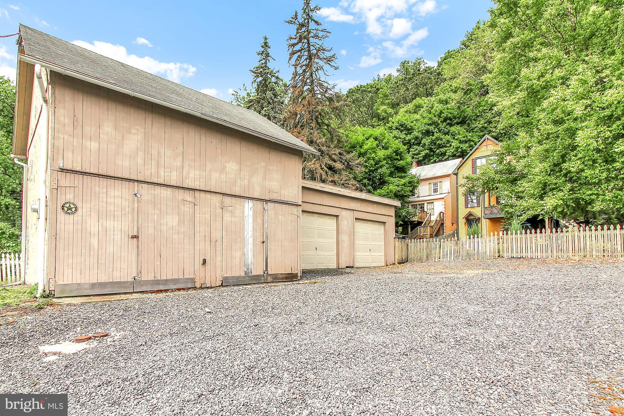 1367 Friedensburg Road Reading, PA 19606 - Photo 24 of 26