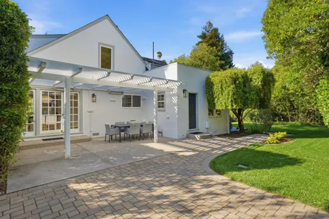 $3,188,000 | 131 Barroilhet Avenue, San Mateo, CA 94401