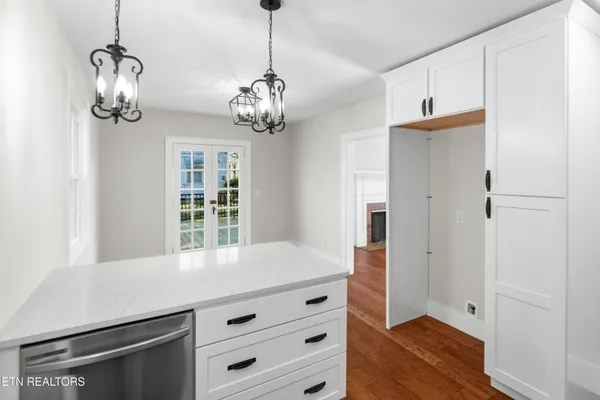 $479,900 | 814 East Jefferson Street, Jefferson City, TN 37760