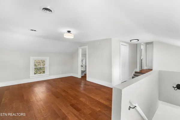 $479,900 | 814 East Jefferson Street, Jefferson City, TN 37760