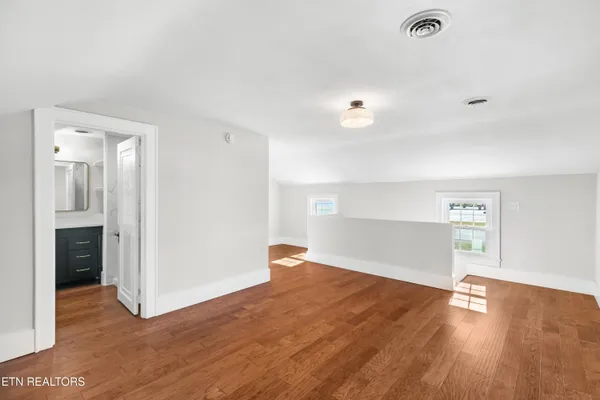 $479,900 | 814 East Jefferson Street, Jefferson City, TN 37760