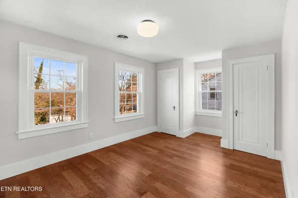 $479,900 | 814 East Jefferson Street, Jefferson City, TN 37760