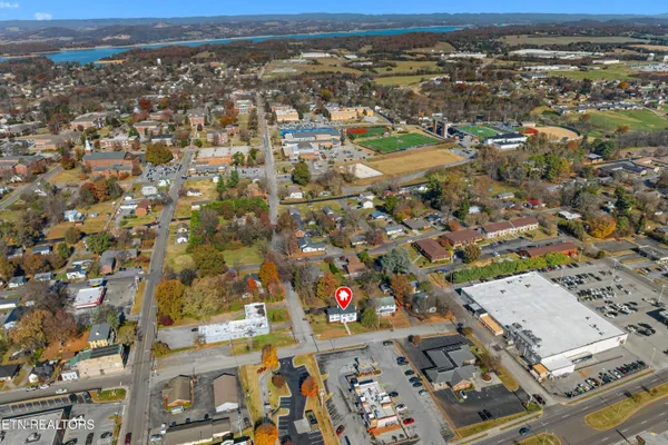 $479,900 | 814 East Jefferson Street, Jefferson City, TN 37760