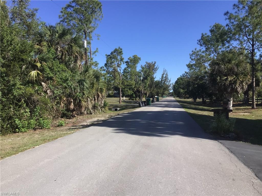 64th Street Southwest Naples, FL 34105 - Photo 5 of 5 Gallery Image 5