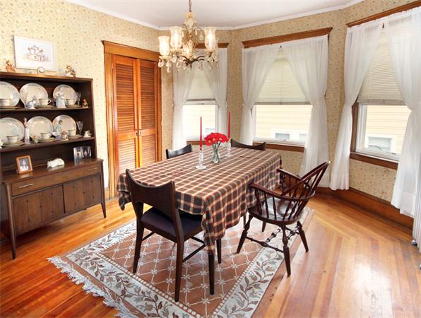 41 Chetwynd Road Somerville, MA 02144 - Photo 14 of 25 Gallery Image 14
