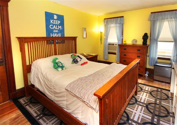 41 Chetwynd Road Somerville, MA 02144 - Photo 17 of 25 Gallery Image 17