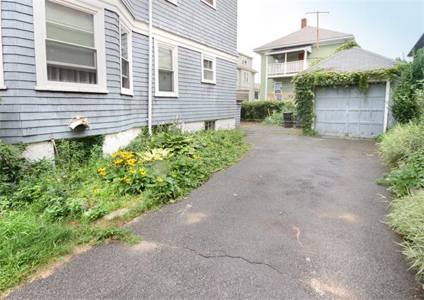 41 Chetwynd Road Somerville, MA 02144 - Photo 22 of 25 Gallery Image 22