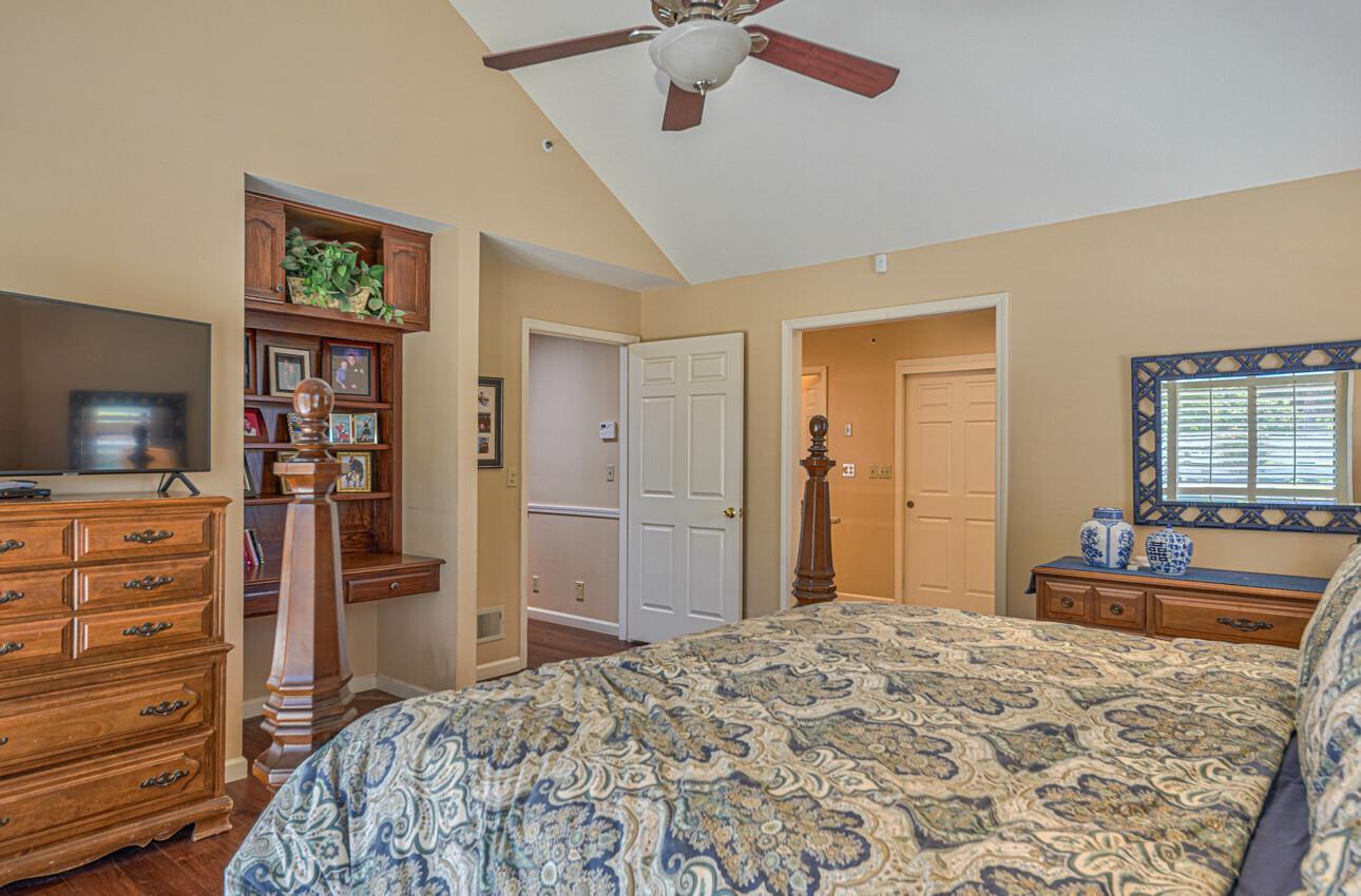 22105 Ranchito Drive Salinas, CA 93908 - Photo 18 of 38