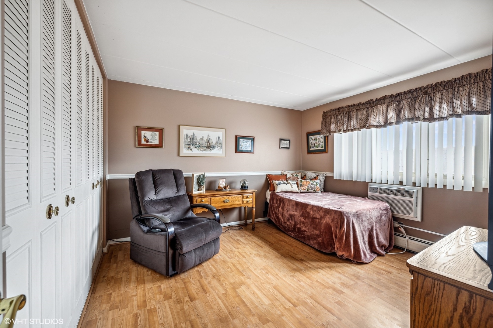 6148 Kensington Avenue, Unit 1 Countryside, IL 60525 - Photo 8 of 10