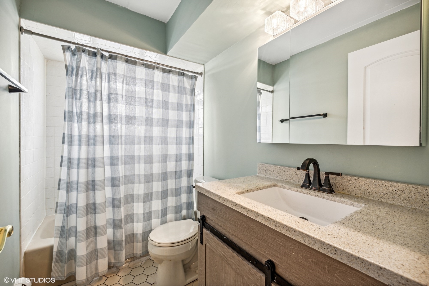 6148 Kensington Avenue, Unit 1 Countryside, IL 60525 - Photo 9 of 10