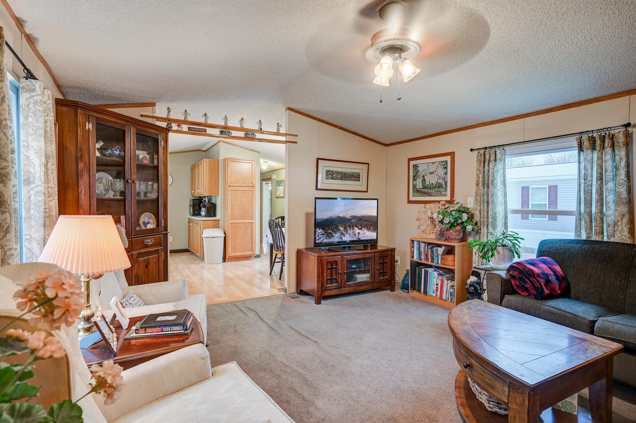 75 Lamplighter's Drive Conway, NH 03860 - Photo 4 of 22