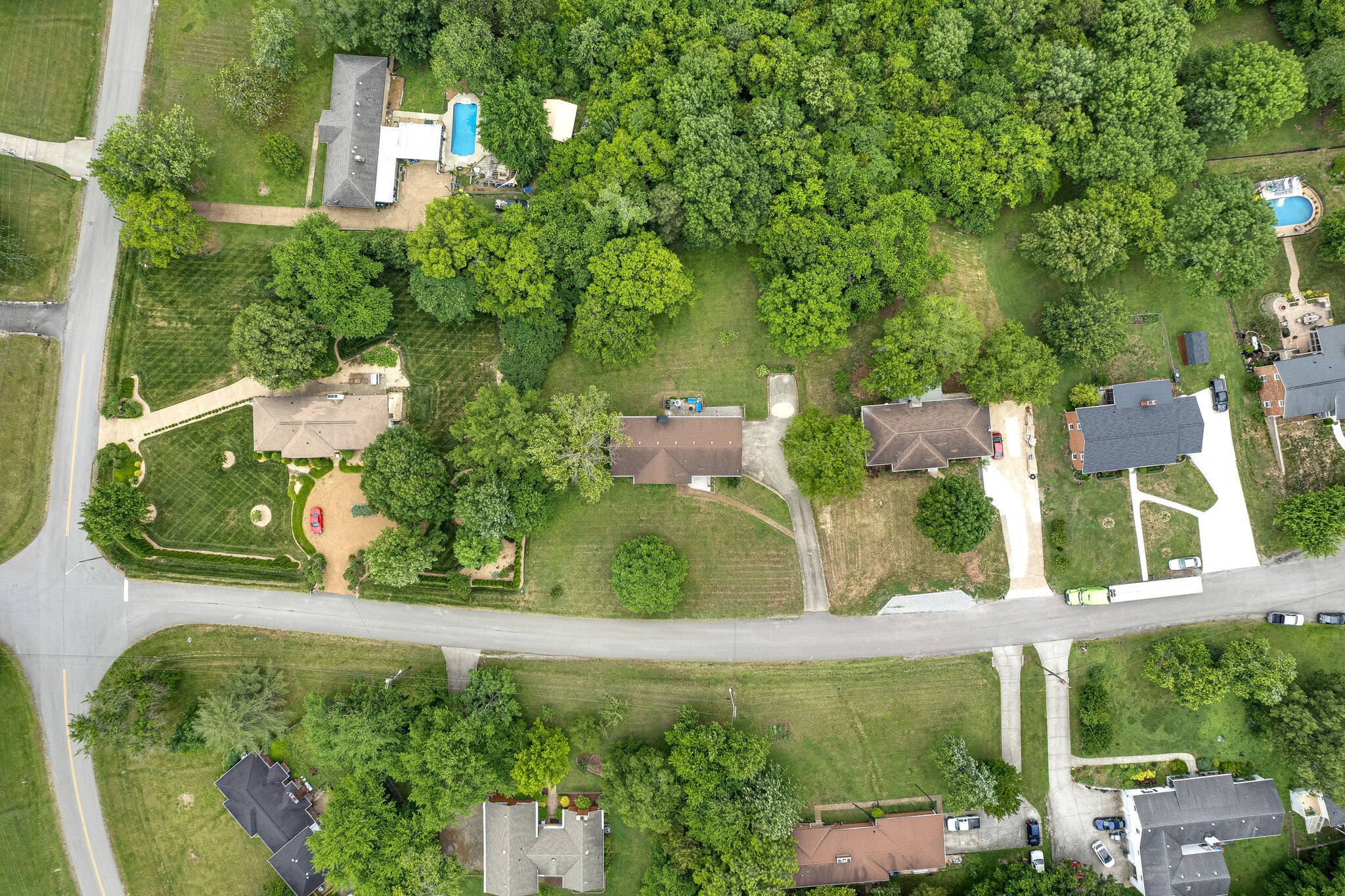 705 Vanoke Drive Madison, TN 37115 - Photo 40 of 44 an aerial view of a house