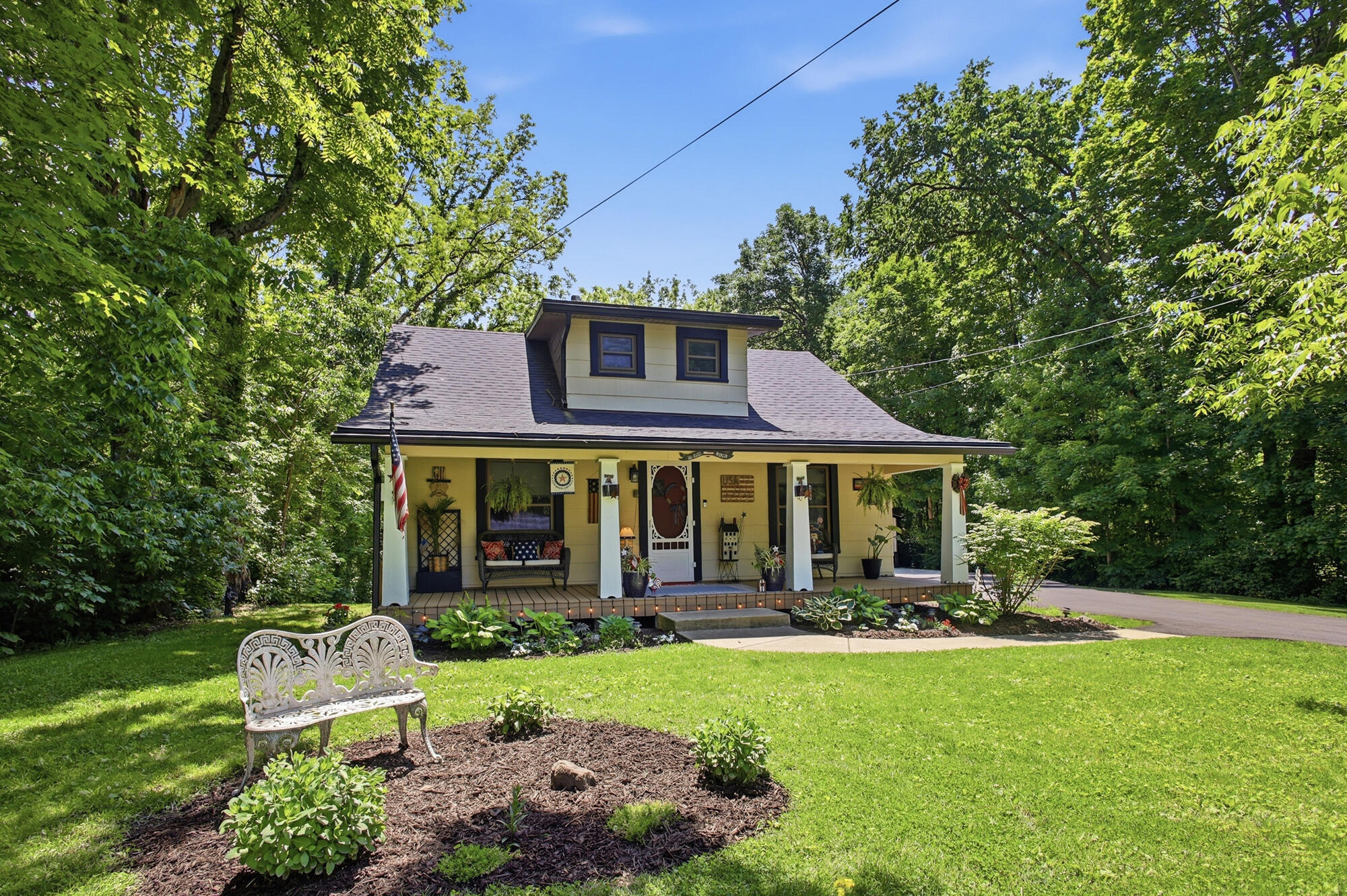769 Shrine Road Springfield, OH 45504 - Photo 3 of 45 008