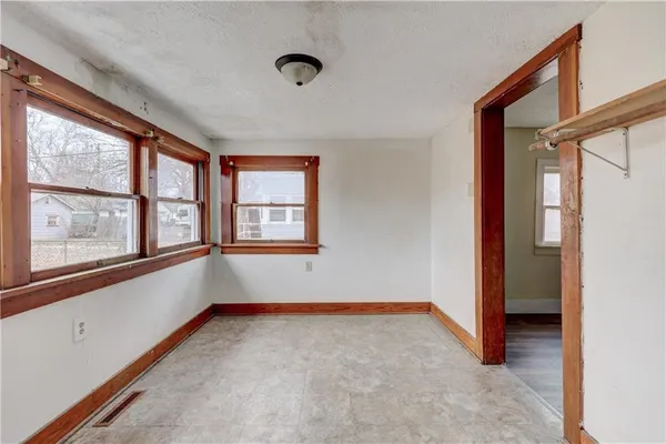 $155,000 | 703 North Grand Street, Pittsburg, KS 66762