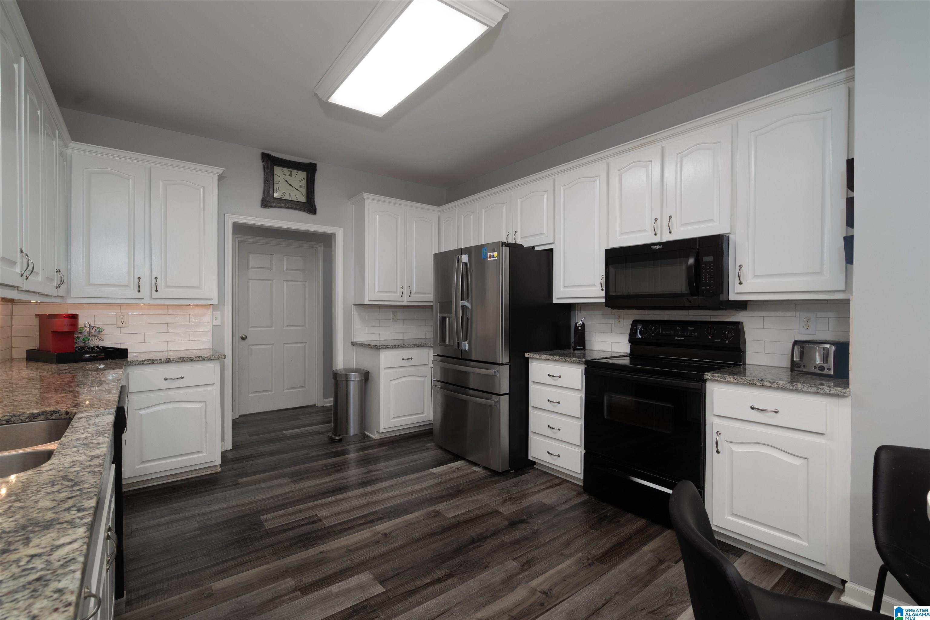 108 Shiraz Street Alabaster, AL 35007 - Photo 12 of 27