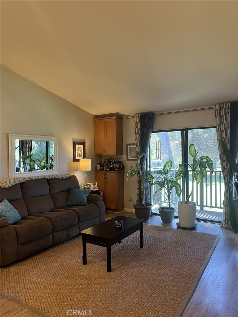 4125 Pinehurst Court Fallbrook, CA 92028 - Photo 2 of 34