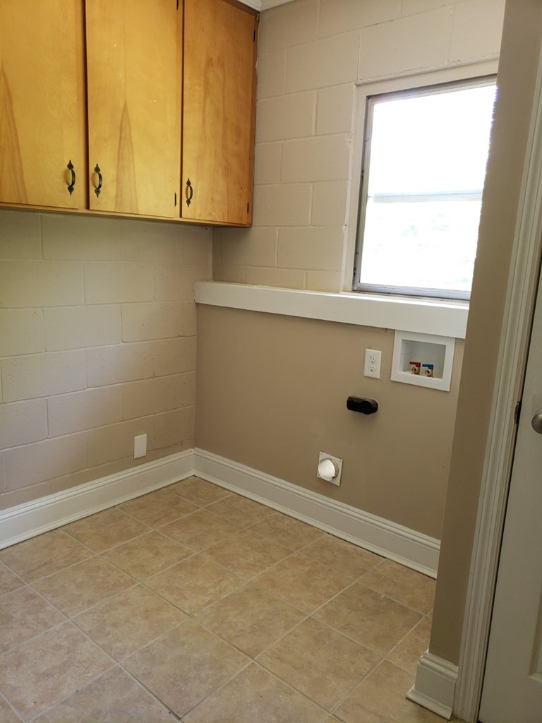 2055 Williston Road Aiken, SC 29803 - Photo 7 of 12 Gallery Image 7
