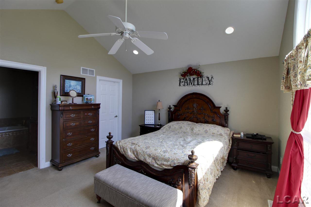 1218 Scott Ridge Drive Adrian, MI 49221 - Photo 18 of 25 Gallery Image 18