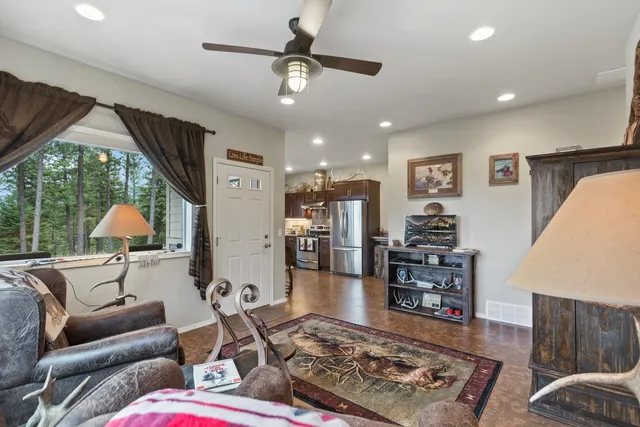 $650,000 | 22711 East Blanchard Road, Newport, WA 99156