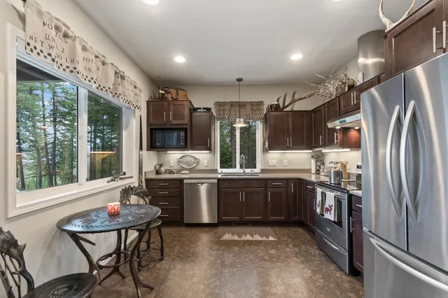 $650,000 | 22711 East Blanchard Road, Newport, WA 99156