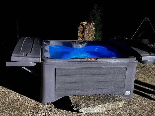 $650,000 | 22711 East Blanchard Road, Newport, WA 99156