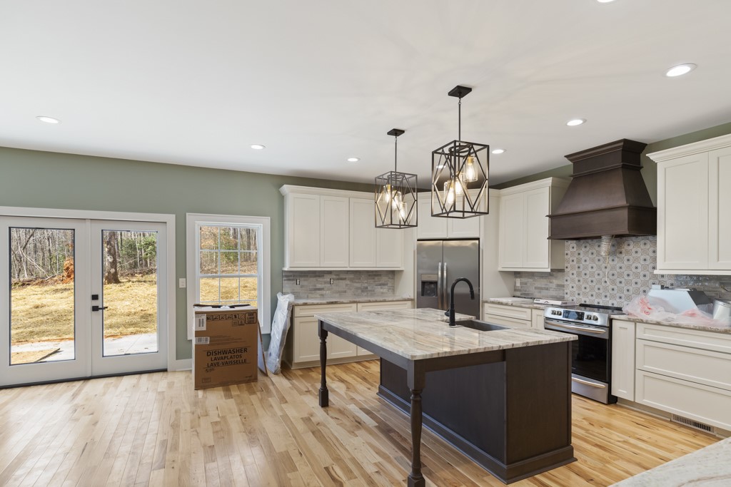 378 Dynamite Road Tamassee, SC 29686 - Photo 11 of 38 Gallery Image 11