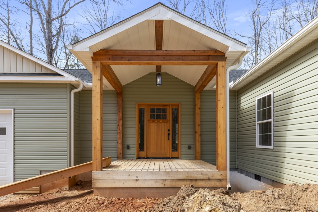 378 Dynamite Road Tamassee, SC 29686 - Photo 2 of 38 Gallery Image 2
