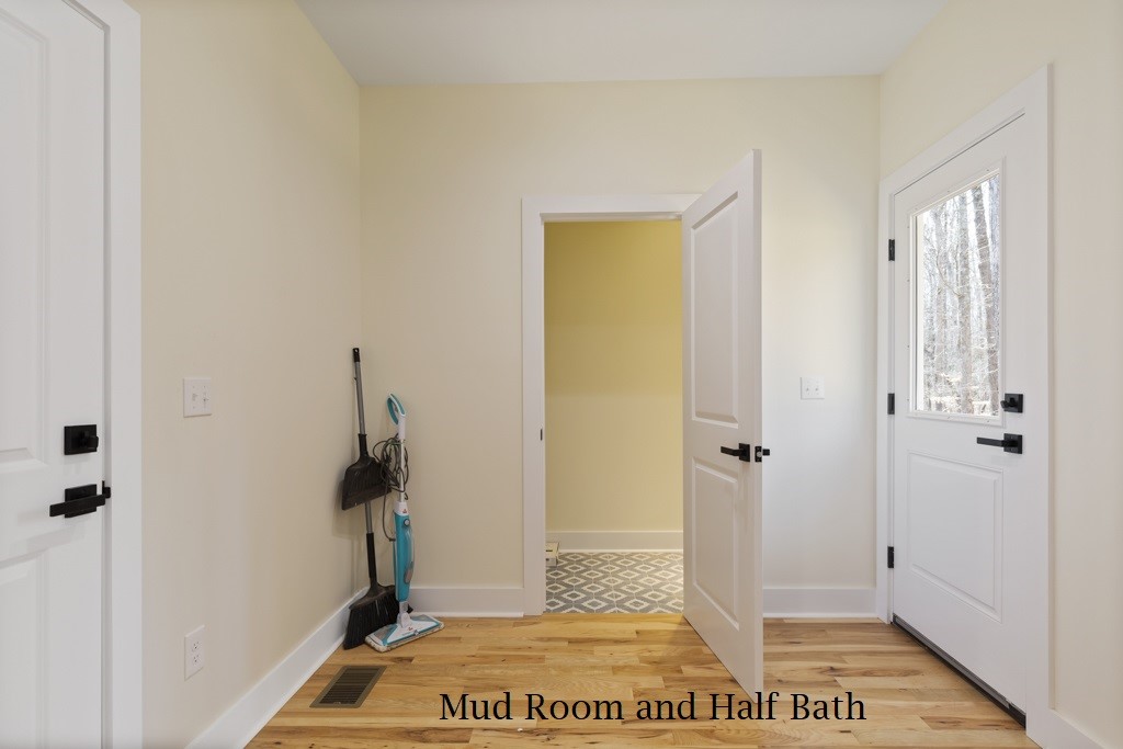 378 Dynamite Road Tamassee, SC 29686 - Photo 6 of 38 Gallery Image 6
