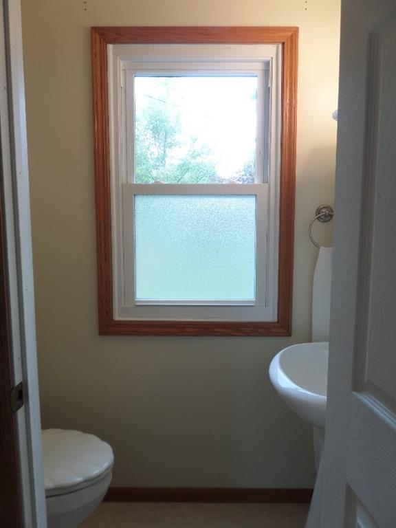204 Elm Street Waynesfield, OH 45896 - Photo 6 of 8