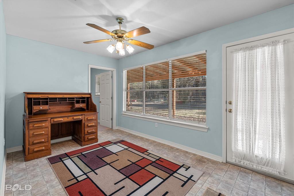 136 Scarborough Road Benton, LA 71006 - Photo 24 of 32