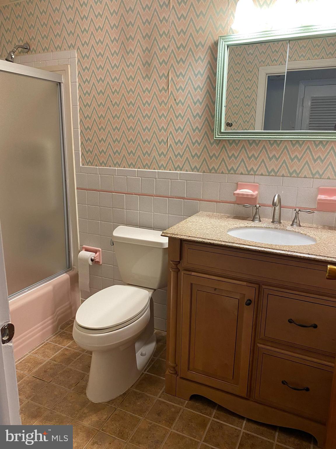 1569 Good Intent Road Deptford, NJ 08096 - Photo 54 of 71 Hallway full bathroom