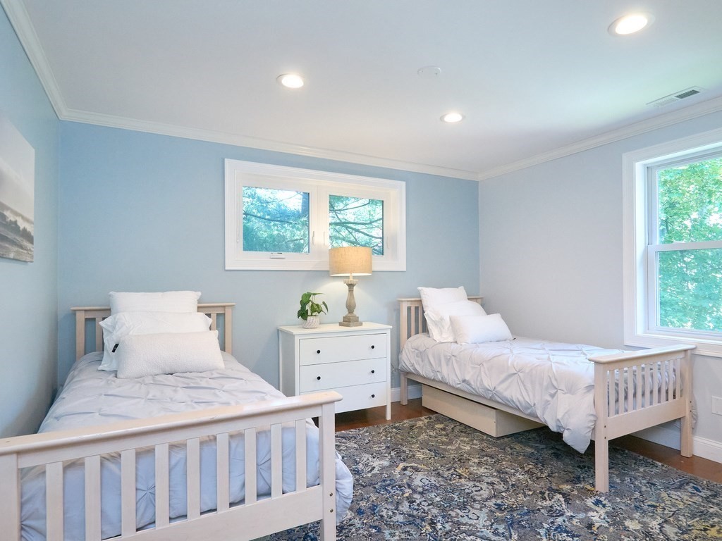 84 Roundwood Road Newton, MA 02464 - Photo 27 of 31