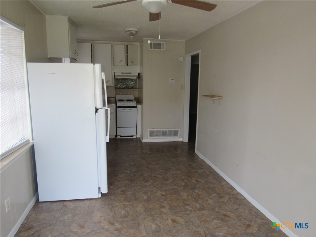 3804 Trimmier Road, Unit 2 Killeen, TX 76542 - Photo 2 of 9
