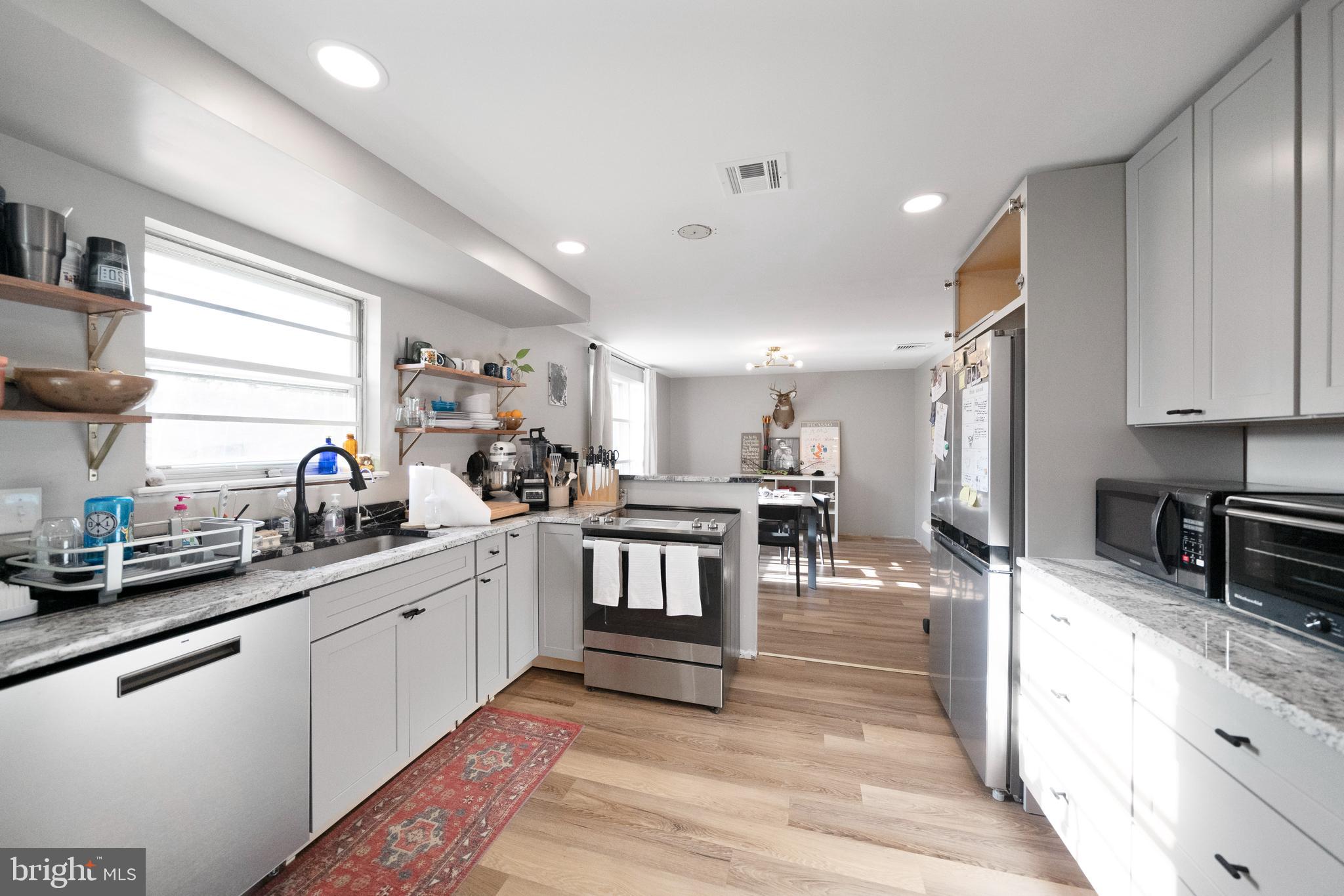 107 Moonflower Road Hatboro, PA 19040 - Photo 3 of 45 Gallery Image 3