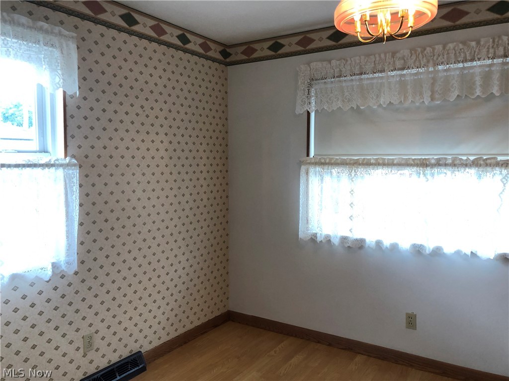 523 Stephens Road Akron, OH 44312 - Photo 5 of 15